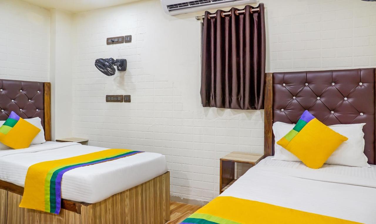 Treebo Trip Meadow Inn Mumbai Luaran gambar